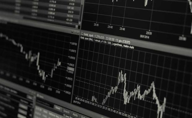 データ活用したい企業は必見！無料で分析レポート作成できるデータポータルとは1